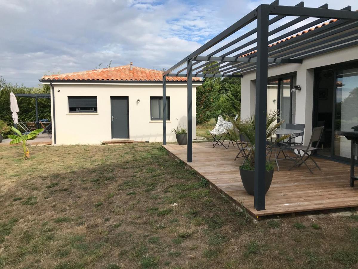 Villa Les paillotes des îles et ré à Saint-Simon-de-Bordes Extérieur photo